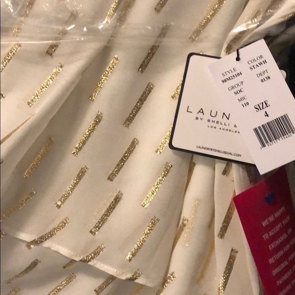 Dress - Picture 2 of 5